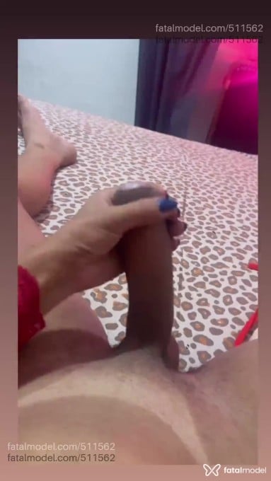 Acompanhante homem trans morena (o) de olhos verdes em Uberaba - PAOLLA SILVA