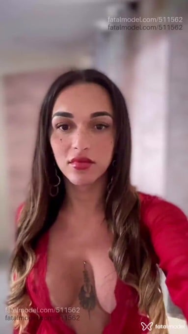 Acompanhante homem trans morena (o) de olhos verdes em Uberaba - PAOLLA SILVA