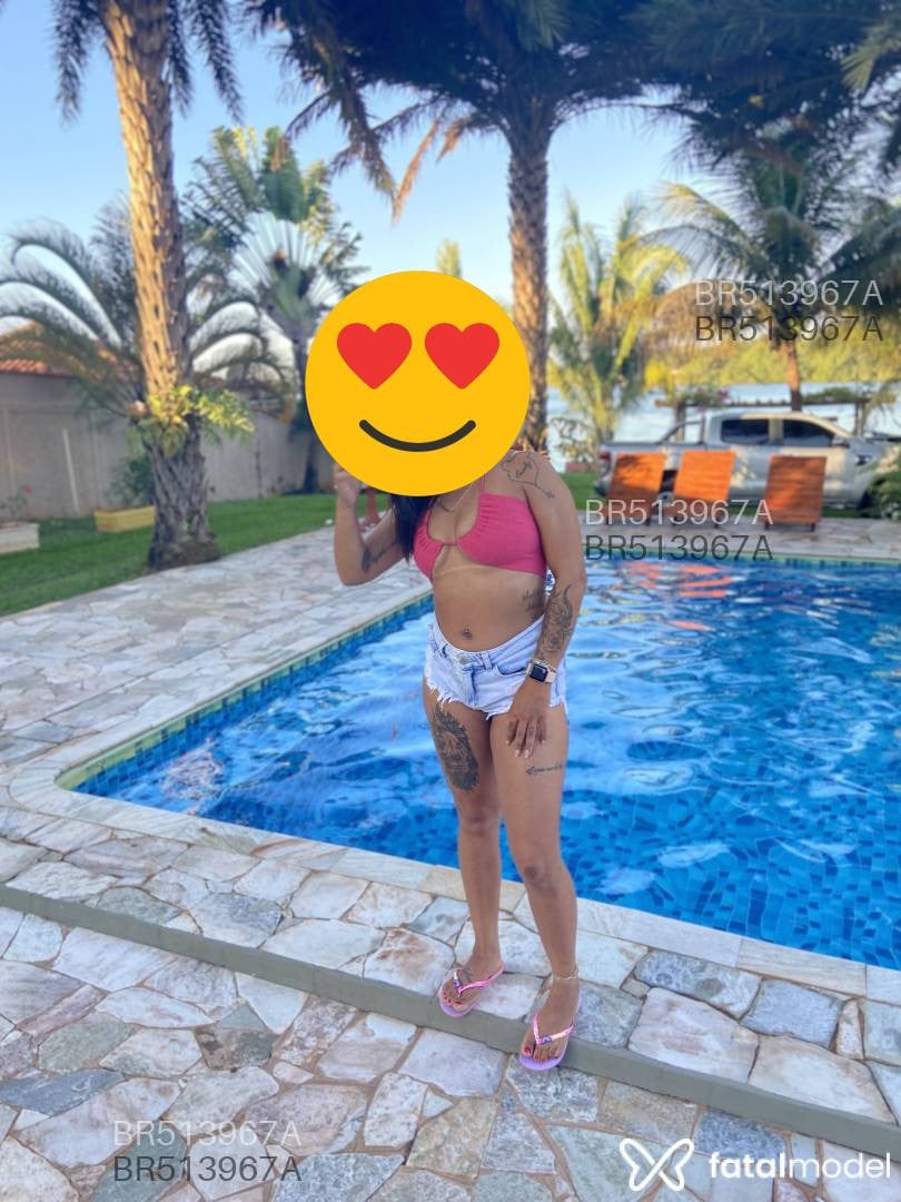 Acompanhante mulher com cabelo castanho de olhos castanhos em Uberaba - Jessica Alves