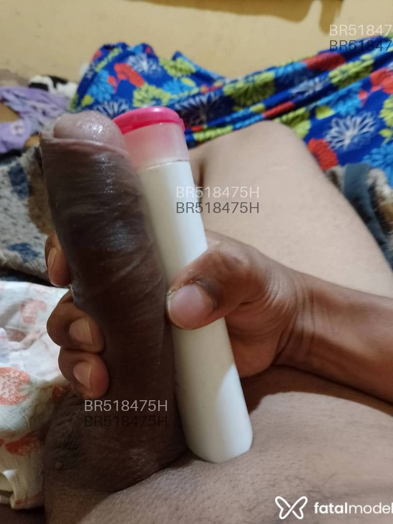 Acompanhante homem morena (o) de olhos castanhos em Montes Claros - Adúlteras