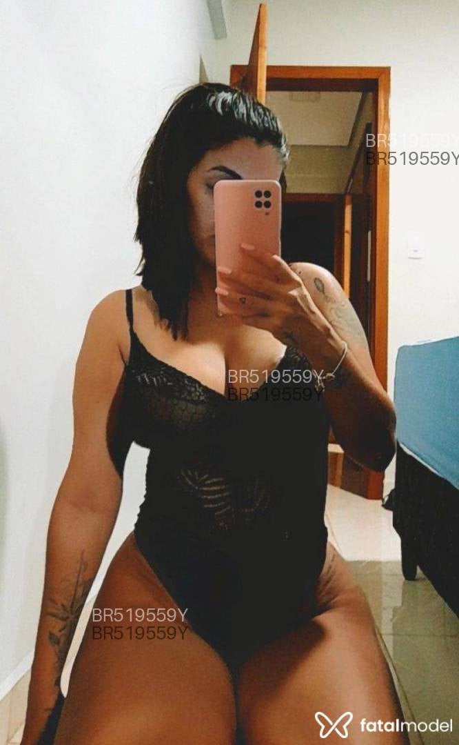 Acompanhante mulher morena (o) de olhos mel em Pelotas - Tainá Lopes