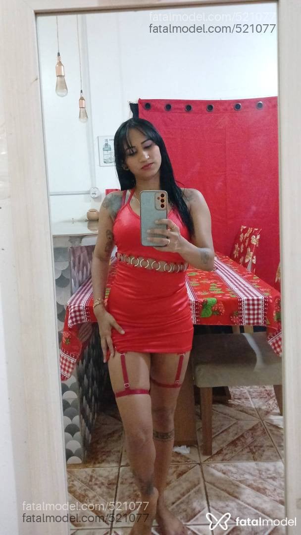 Acompanhante mulher morena (o) de olhos pretos - Melissa Pitanga