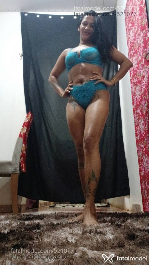 Acompanhante mulher morena (o) de olhos pretos - Melissa Pitanga