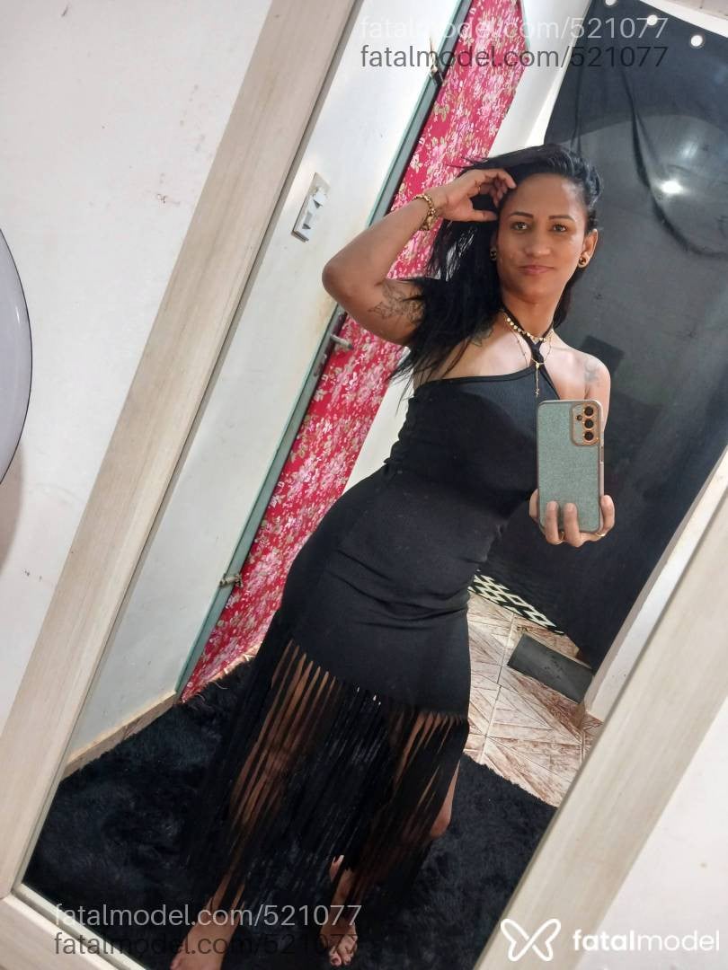 Acompanhante mulher morena (o) de olhos pretos - Melissa Pitanga