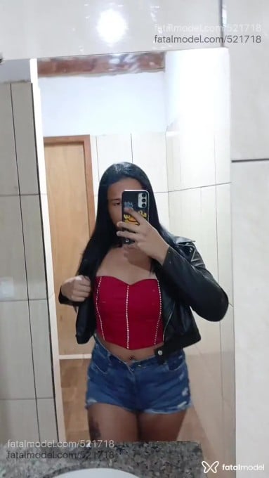 Acompanhante mulher trans morena (o) de olhos pretos em Presidente Médici Acompanhante mulher trans morena (o) de olhos pretos em Presidente Médici - Bruna Bezerra