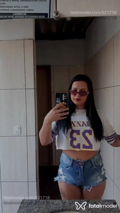 Acompanhante mulher trans morena (o) de olhos pretos em Presidente Médici Acompanhante mulher trans morena (o) de olhos pretos em Presidente Médici - Bruna Bezerra
