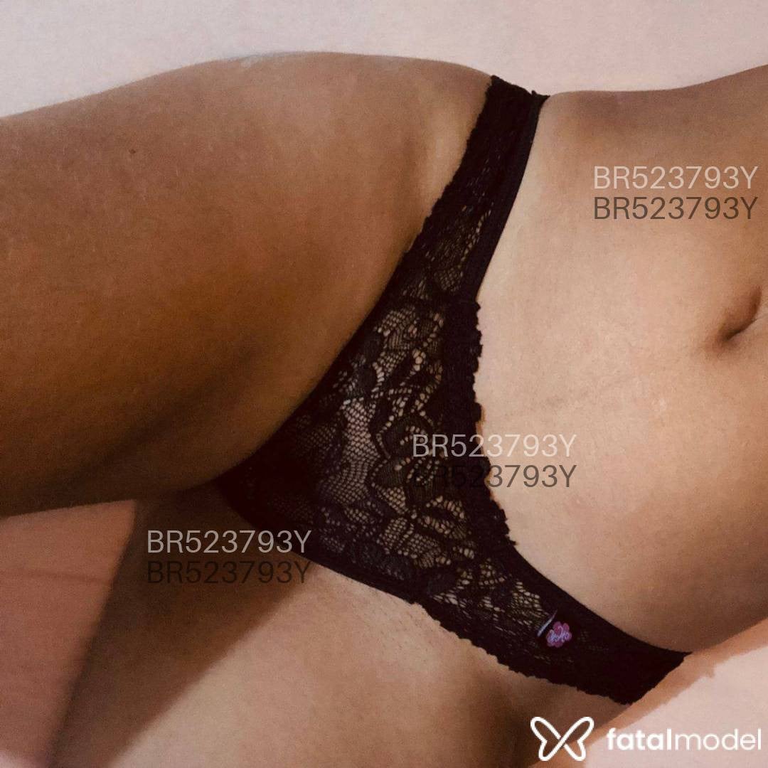 Acompanhante mulher morena (o) de olhos castanhos em São Mateus - Karina