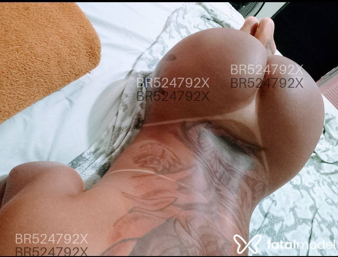 Acompanhante travesti morena (o) de olhos verdes em Patrocínio - Gabrielle