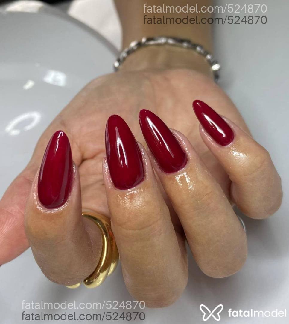 Acompanhante mulher loira (o) de olhos castanhos - Valentina Fox