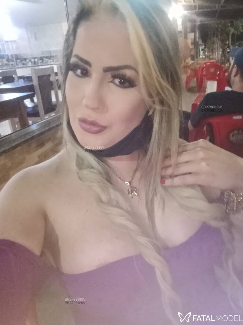 Acompanhante mulher trans morena (o) de olhos mel em Umuarama - Bruninha ferraz