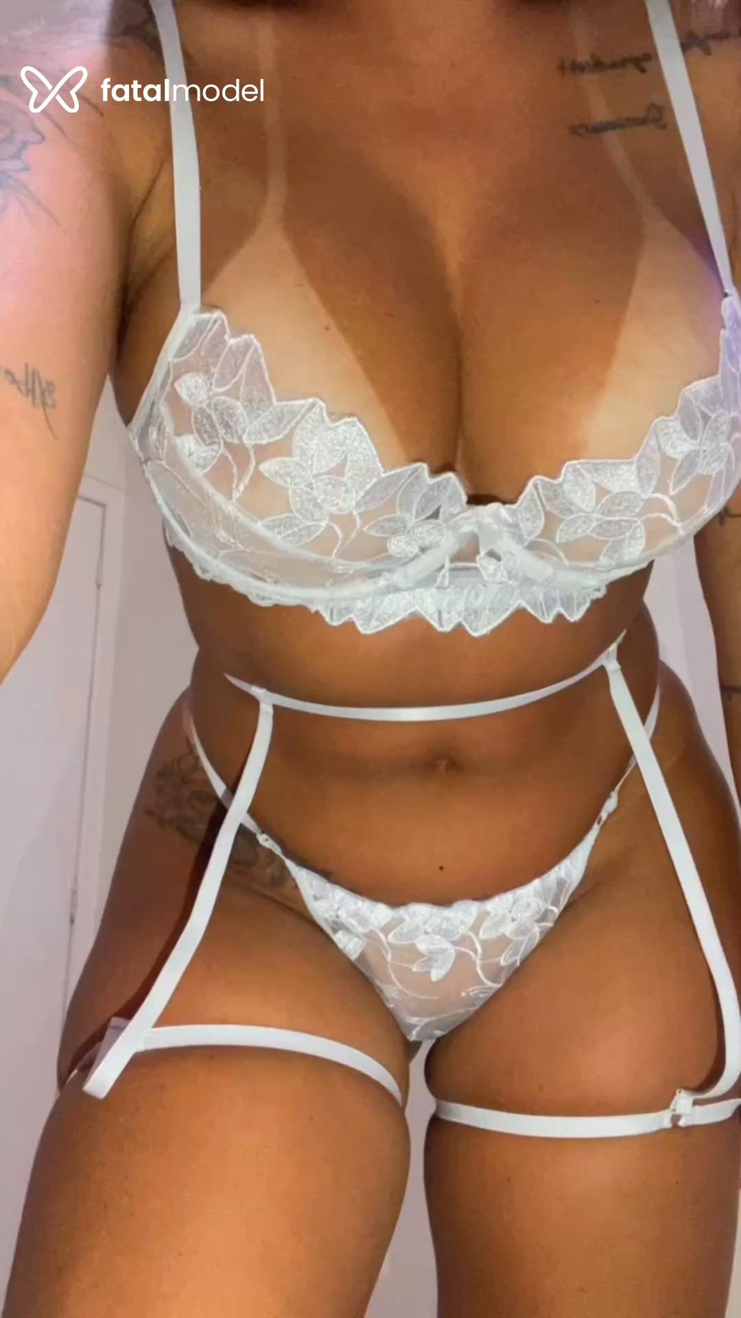 Acompanhante mulher morena (o) de olhos castanhos em Caxias do Sul - Emanuelly