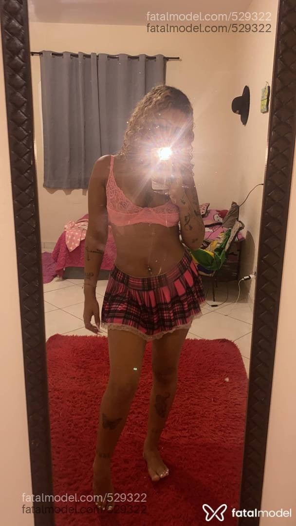 Acompanhante mulher loira (o) de olhos castanhos em Guarapari - Lunna tavares