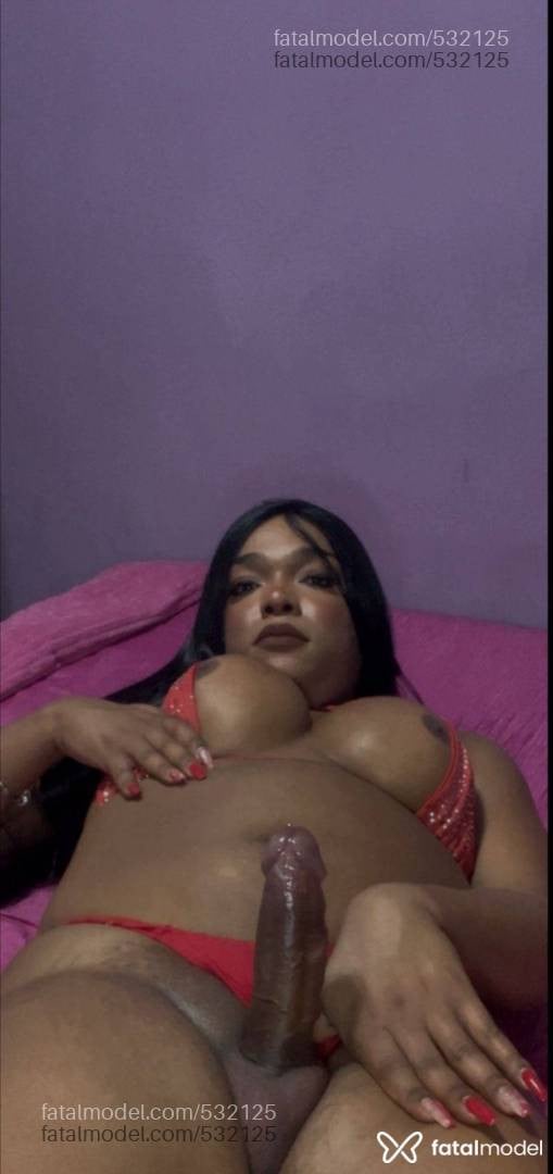 Acompanhante travesti morena (o) de olhos castanhos - Stefane