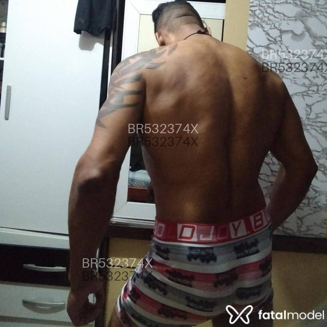 Acompanhante homem morena (o) de olhos castanhos em São Paulo Acompanhante homem morena (o) de olhos castanhos em São Paulo - MorenoBoyTop