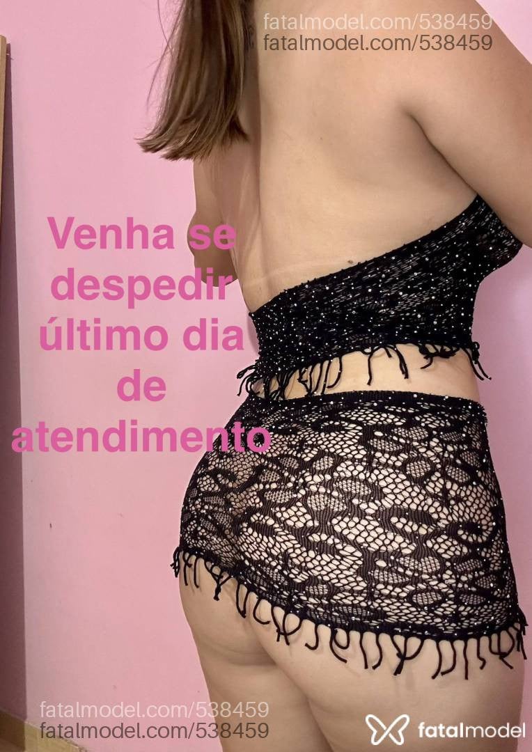 Acompanhante mulher com cabelo castanho de olhos castanhos - Beatriz sampaio