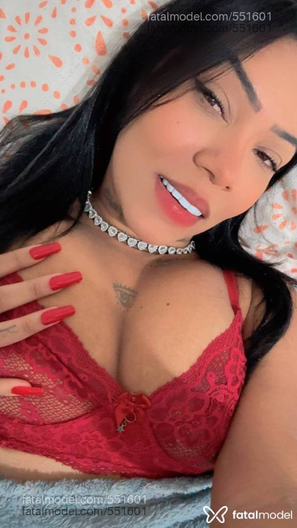 Acompanhante mulher morena (o) de olhos castanhos em Nova Mutum - Yumii