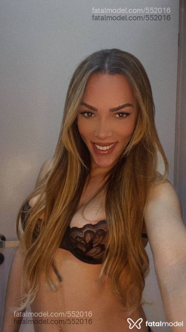 Acompanhante mulher trans loira (o) de olhos castanhos em Toledo Acompanhante mulher trans loira (o) de olhos castanhos em Toledo - Karol ferrara