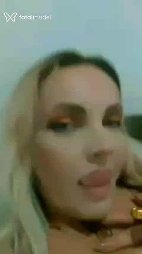 Acompanhante mulher loira (o) de olhos castanhos em Bragança Paulista Acompanhante mulher loira (o) de olhos castanhos em Bragança Paulista - DANNY PANTERA
