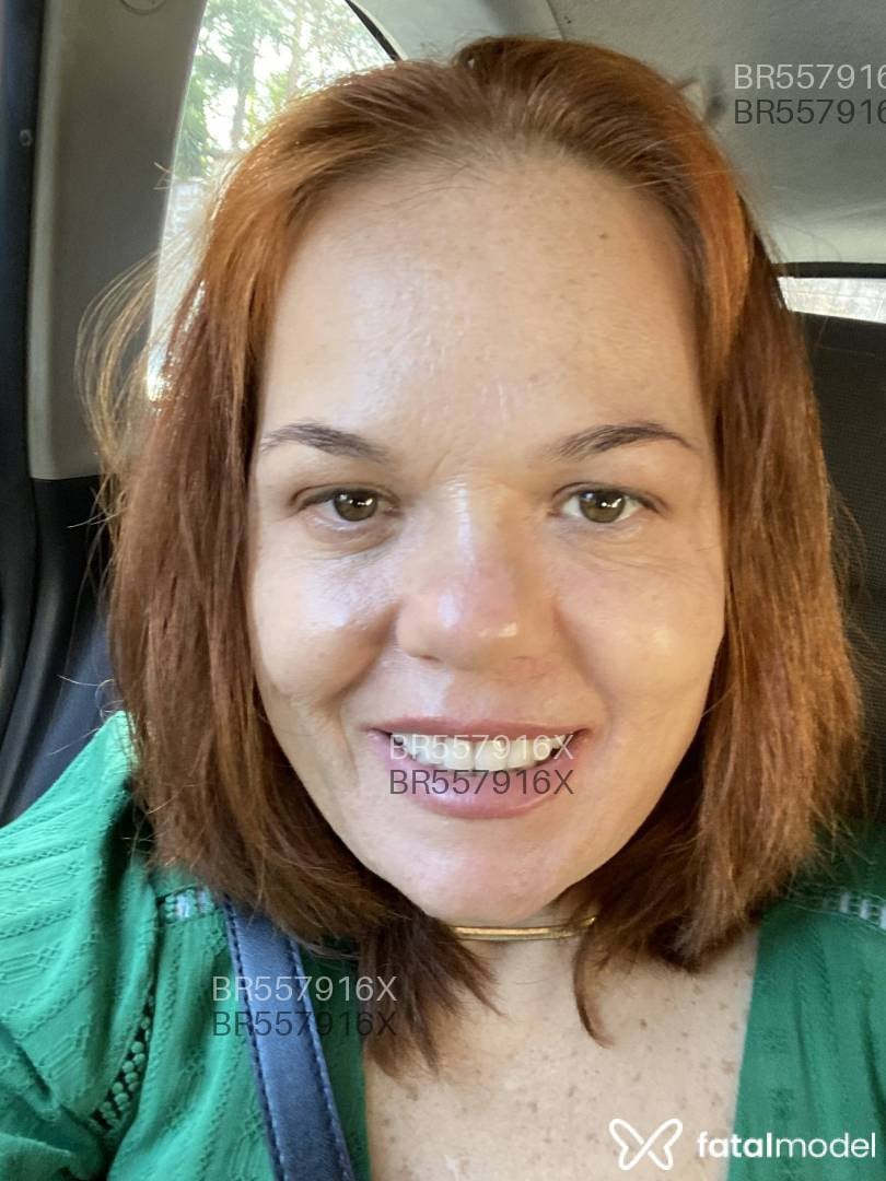 Acompanhante mulher ruiva (o) de olhos mel em Foz do Iguaçu - Andrea Ferraz