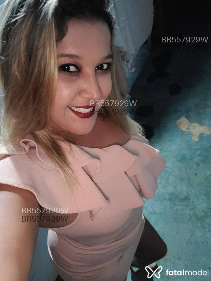 Acompanhante mulher loira (o) de olhos castanhos em Rondonópolis - Laizz