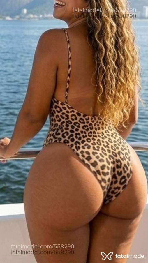 Acompanhante mulher com cabelo castanho de olhos castanhos em Teófilo Otoni - Natália