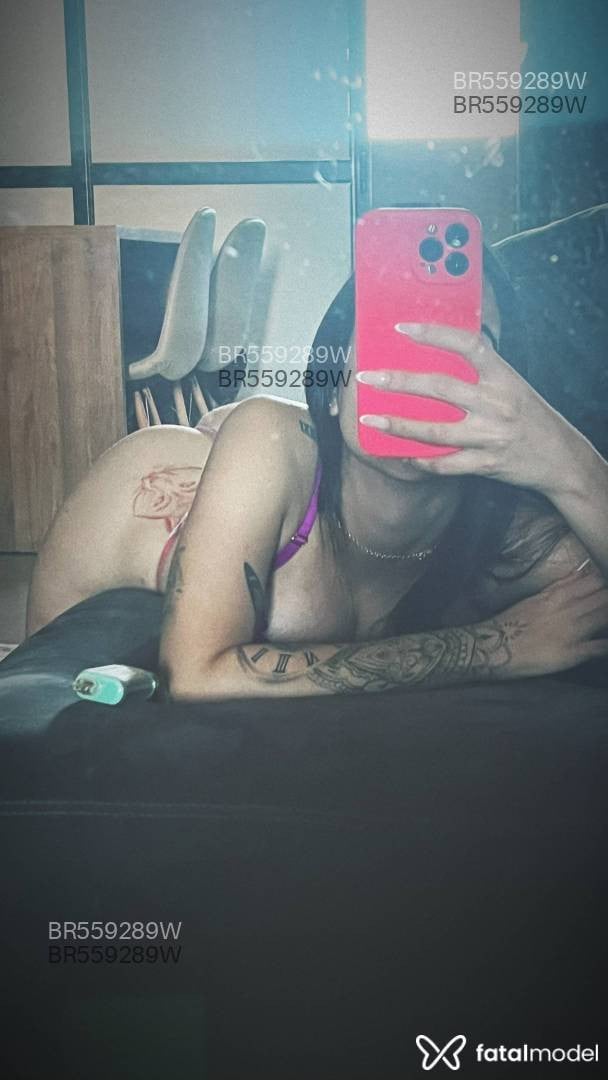 Acompanhante mulher com cabelo castanho de olhos castanhos em Araçatuba - Luiza Dias