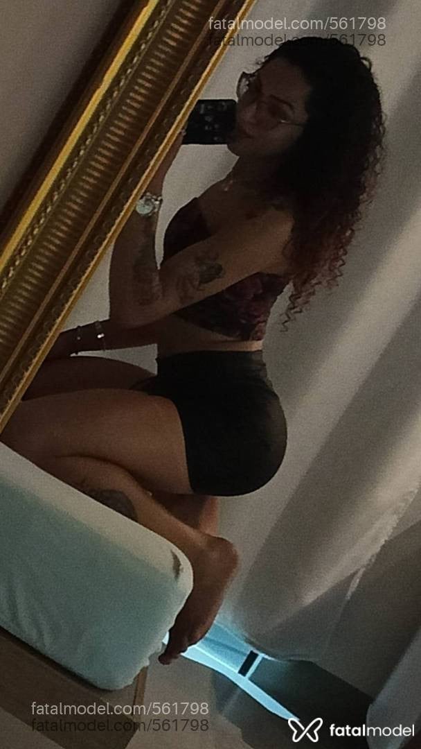 Acompanhante mulher trans ruiva (o) de olhos castanhos em Unaí - Renata Xavier