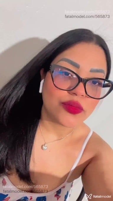 Acompanhante mulher morena (o) de olhos castanhos em Porto Velho - LILI RIBEIRO