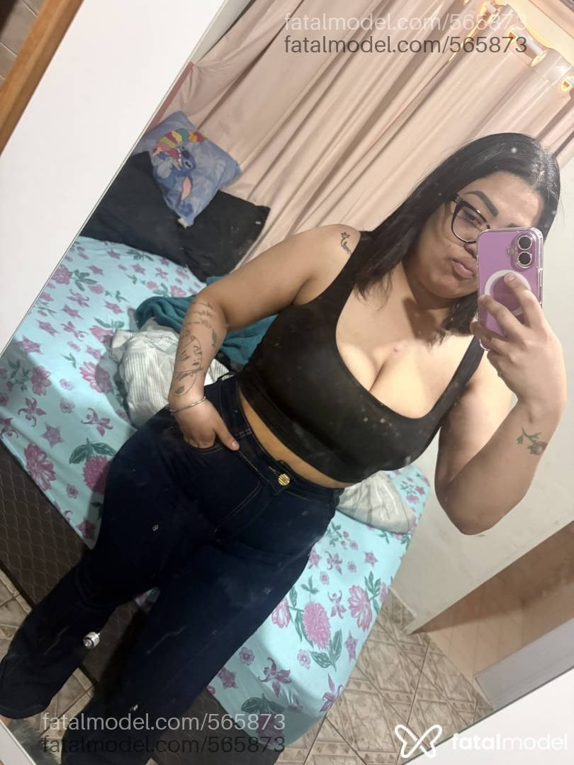 Acompanhante mulher morena (o) de olhos castanhos - LILI RIBEIRO