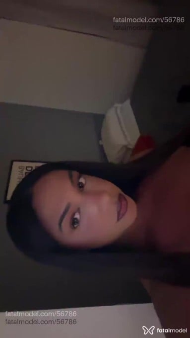 Acompanhante travesti com cabelo castanho de olhos pretos em Presidente Prudente Acompanhante travesti com cabelo castanho de olhos pretos em Presidente Prudente - BRUNA ARANTES