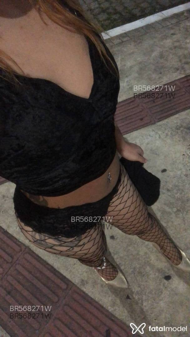 Acompanhante travesti morena (o) de olhos castanhos em Balneário Camboriú - lluaninnha