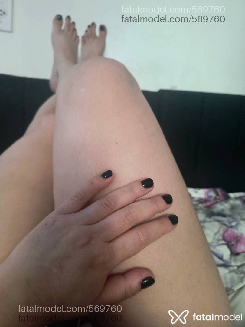 Acompanhante mulher com cabelo castanho de olhos castanhos em Videira Acompanhante mulher com cabelo castanho de olhos castanhos em Videira - Pietra