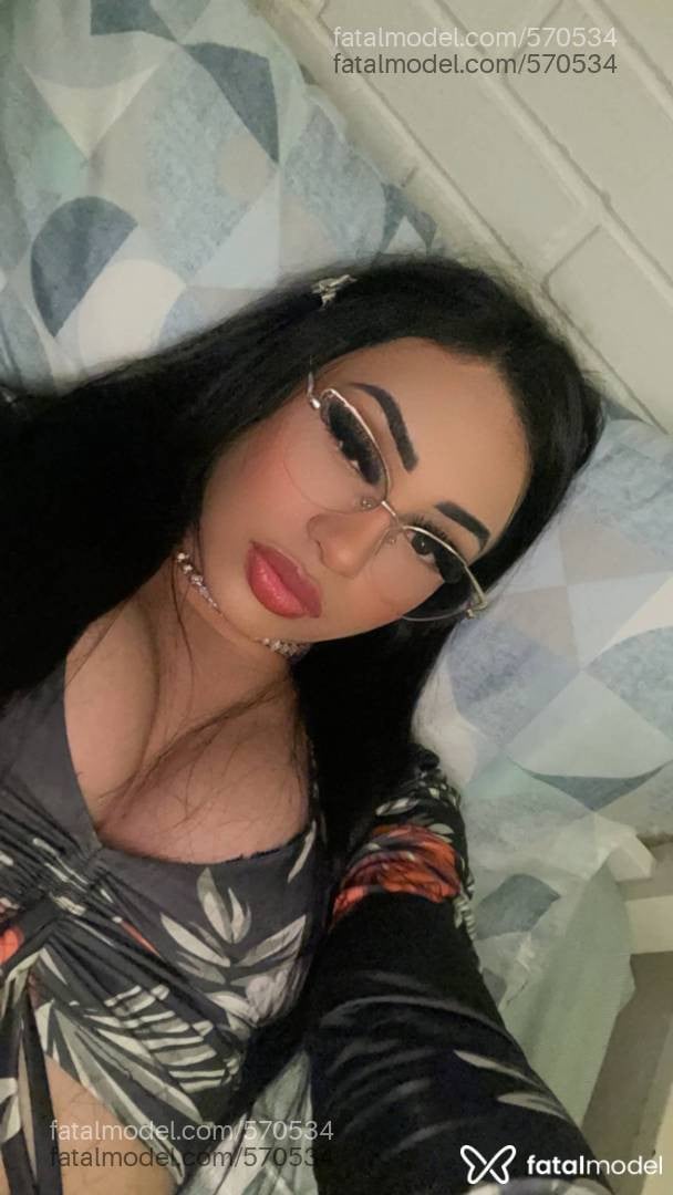 Acompanhante mulher morena (o) de olhos pretos em São Leopoldo - Mel