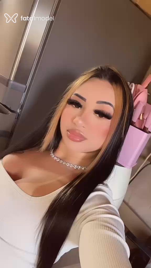 Acompanhante mulher morena (o) de olhos pretos em São Leopoldo Acompanhante mulher morena (o) de olhos pretos em São Leopoldo - Mel