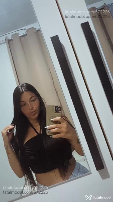Acompanhante mulher morena (o) de olhos mel em Itajubá Acompanhante mulher morena (o) de olhos mel em Itajubá - Morena