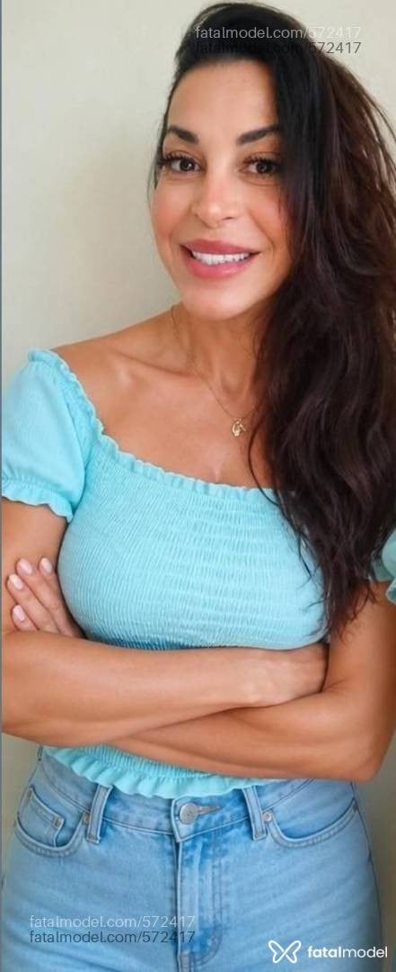 Acompanhante mulher com cabelo castanho de olhos castanhos em Porto Alegre - Julia Castelo