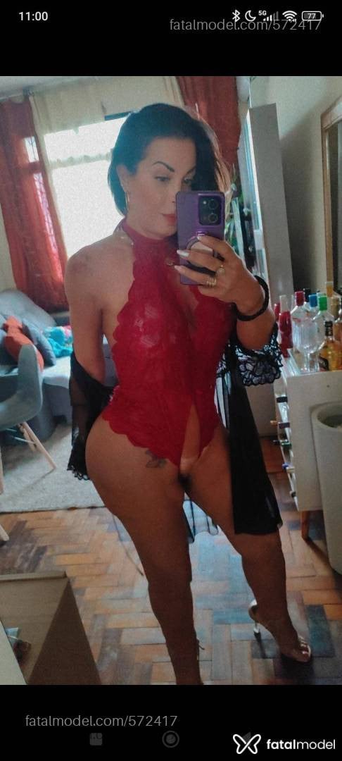 Acompanhante mulher com cabelo castanho de olhos castanhos em Criciúma - Julia Castelo