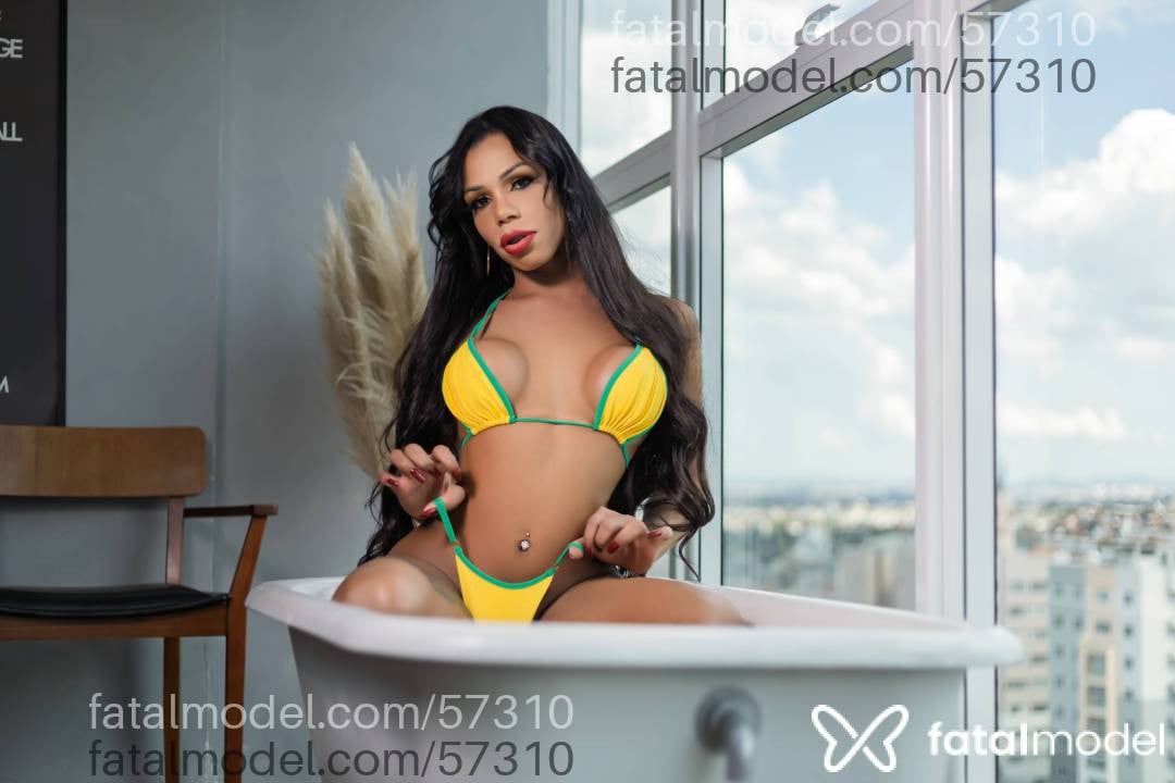 Acompanhante travesti morena (o) de olhos castanhos - PRISCILA DOTADA