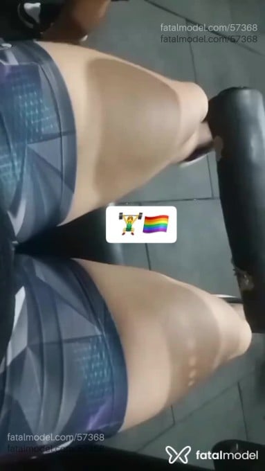 Acompanhante mulher trans morena (o) de olhos castanhos em Virtual - LIAH FONTINI