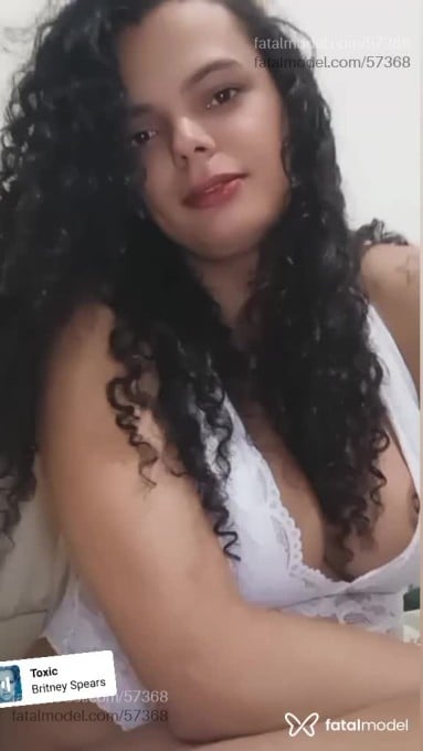 Acompanhante mulher trans morena (o) de olhos castanhos em Virtual - LIAH FONTINI