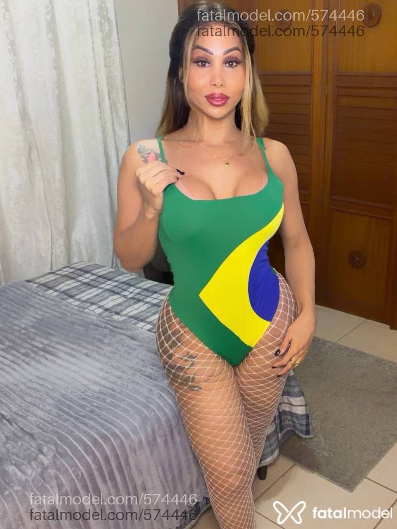 Acompanhante mulher trans loira (o) de olhos mel em Ribeirão Preto Acompanhante mulher trans loira (o) de olhos mel em Ribeirão Preto - Agatha ferraz