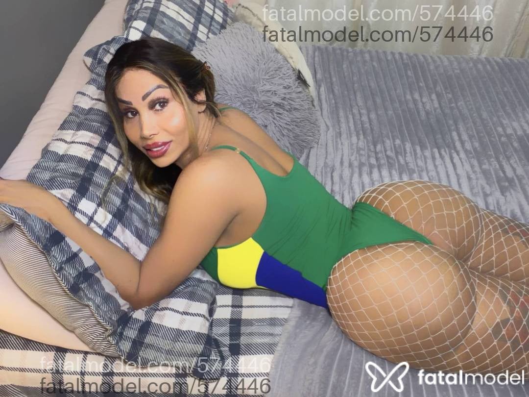Acompanhante mulher trans loira (o) de olhos mel em Ribeirão Preto - Agatha ferraz