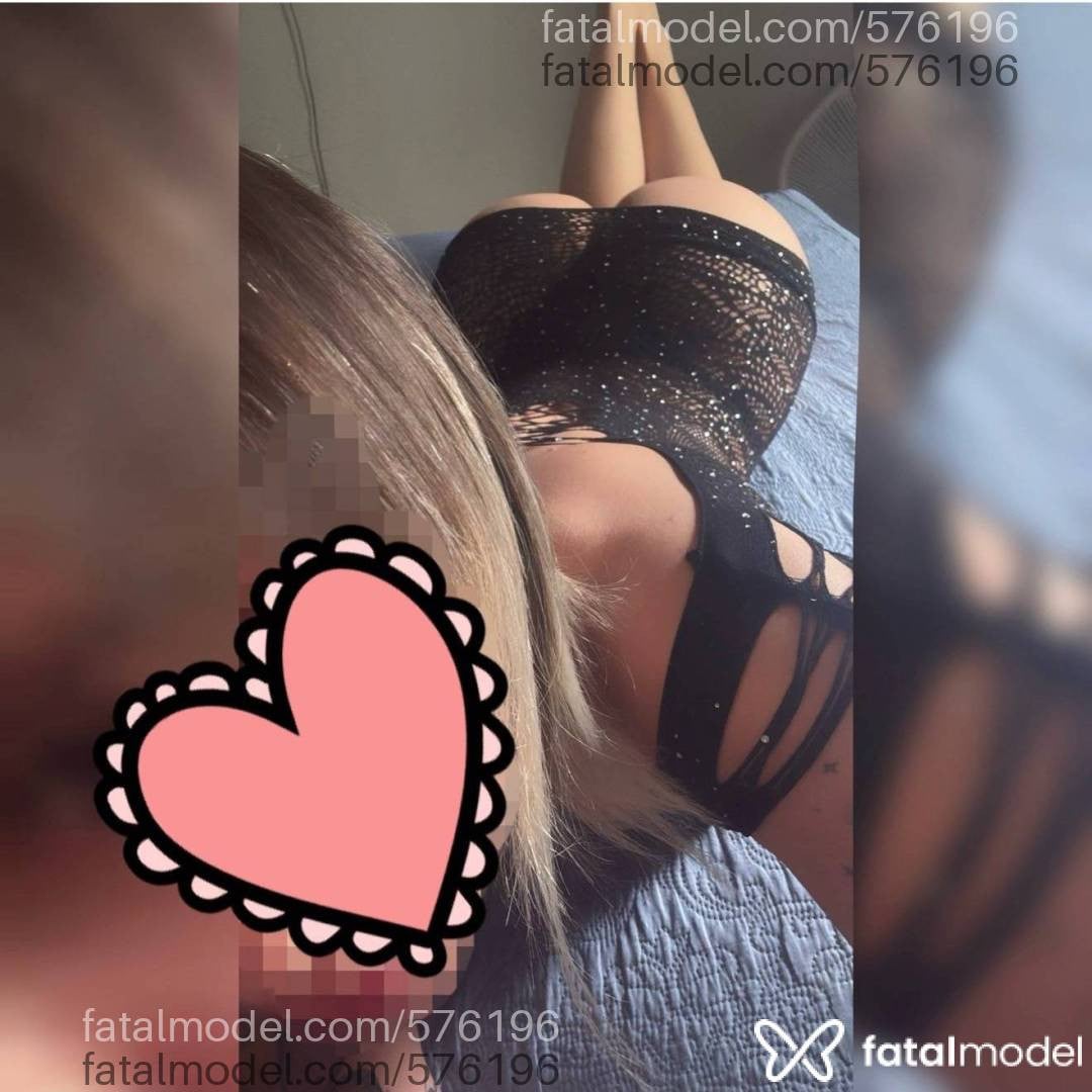 Acompanhante mulher loira (o) de olhos castanhos em Cascavel - IZABELY