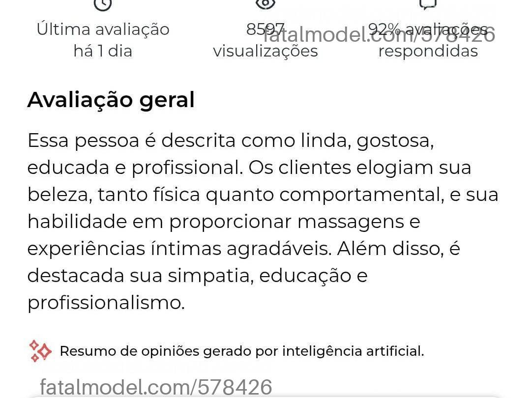 Acompanhante mulher loira (o) de olhos mel em Guaporé - Lauren