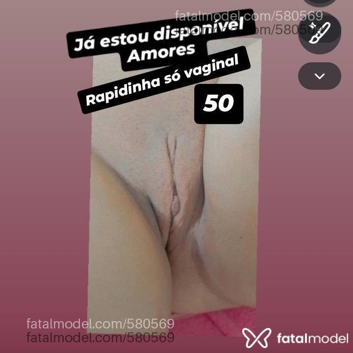 Acompanhante mulher loira (o) de olhos castanhos - Taty