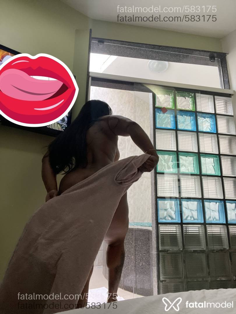 Acompanhante mulher morena (o) de olhos verdes - Luana Ferraz