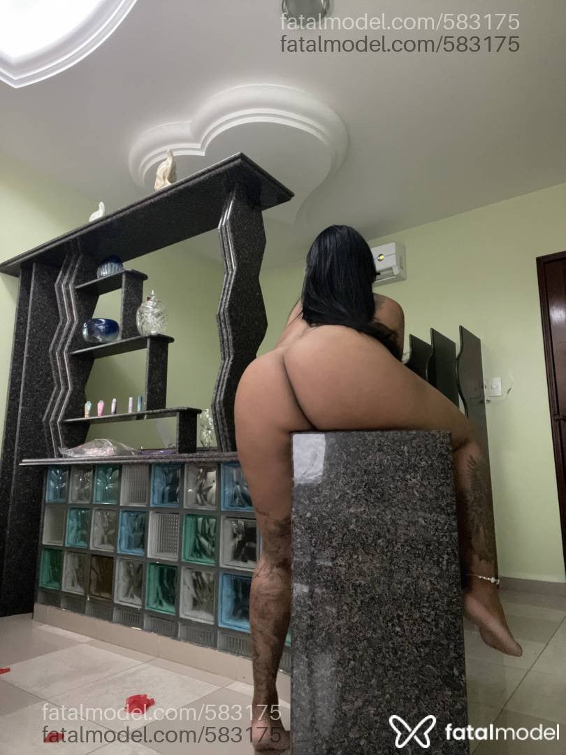 Acompanhante mulher morena (o) de olhos verdes - Luana Ferraz