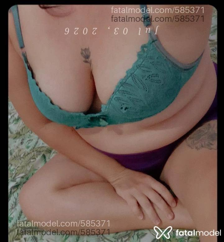 Acompanhante mulher morena (o) de olhos castanhos em Vilhena - Melyssa