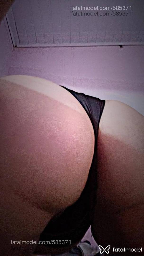 Acompanhante mulher morena (o) de olhos castanhos em Vilhena Acompanhante mulher morena (o) de olhos castanhos em Vilhena - Melyssa