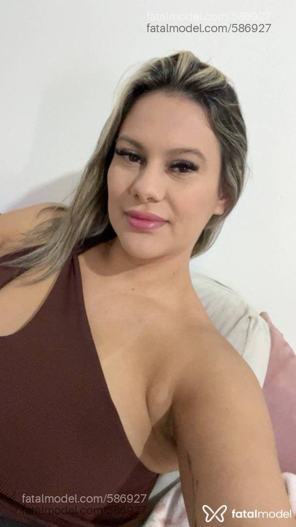 Acompanhante mulher loira (o) de olhos castanhos em Cachoeira do Sul - Larissa Castro